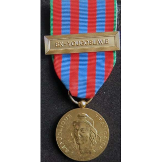 FRANCE : médaille des chemins de fer attribuée en 1950 à J. PAUTOT en métal argenté