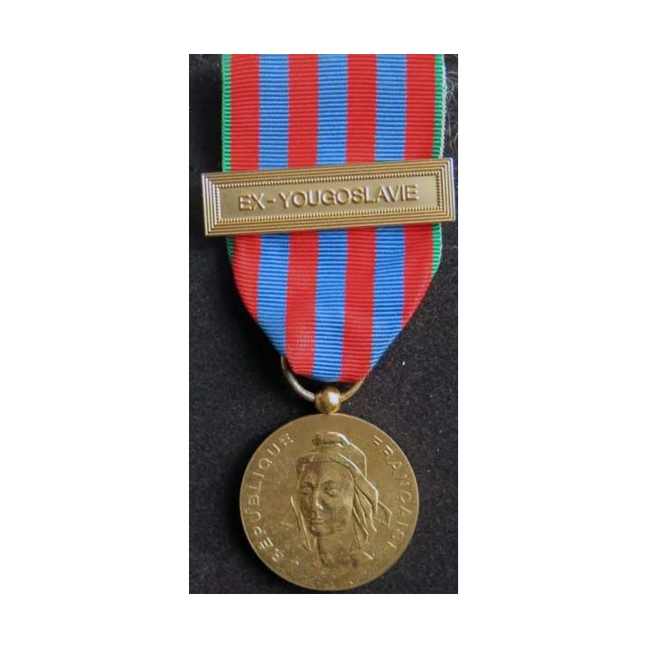FRANCE : médaille des chemins de fer attribuée en 1950 à J. PAUTOT en métal argenté
