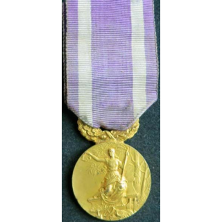 FRANCE : Médaille de l'Union des amicales laïques du Nord en bronze doré poinçonné