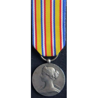 médaille des sapeurs pompiers du ministère de l'Intérieur en argent