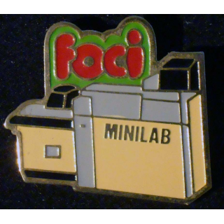 Pin's FOCI pin's FOCI mini lab 3,4 cm x 2,8 cm fabrication Loco Motiv
