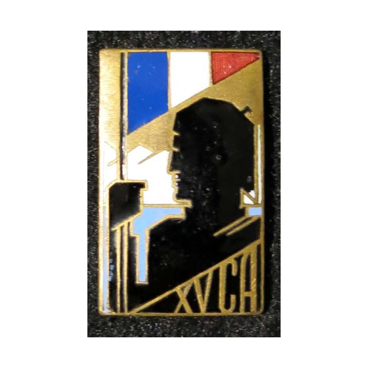 XV° CA : XV° corps d'armée Drago Béranger déposé en émail, fond doré attache cassée