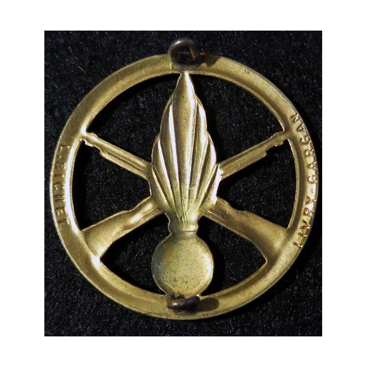 INFANTERIE : Insigne de béret infanterie L. Bichet Livry-Gargan 