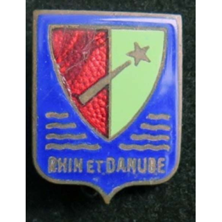 RHIN & DANUBE dimension 25 x 19 mm de fabrication FIA Lyon