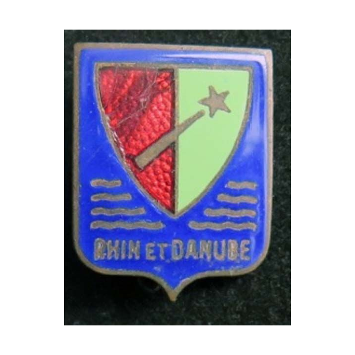 RHIN & DANUBE dimension 25 x 19 mm de fabrication FIA Lyon