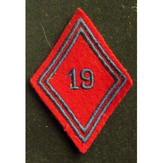 losange de bras modèle 45 : insigne tissu du 19° régiment d'artillerie troupe