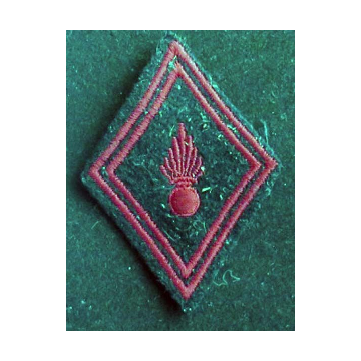 losange de bras modèle 45 : insigne tissu de l'Infanterie troupe