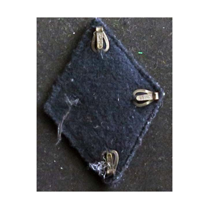 losange de bras modèle 45 : insigne tissu du 39° régiment d'Infanterie troupe