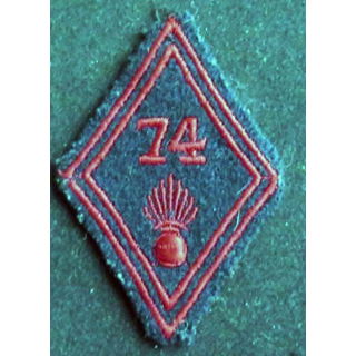 losange de bras modèle 45 : insigne tissu du 74° régiment d'Infanterie troupe