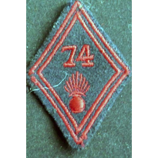 losange de bras modèle 45 : insigne tissu du 74° régiment d'Infanterie troupe