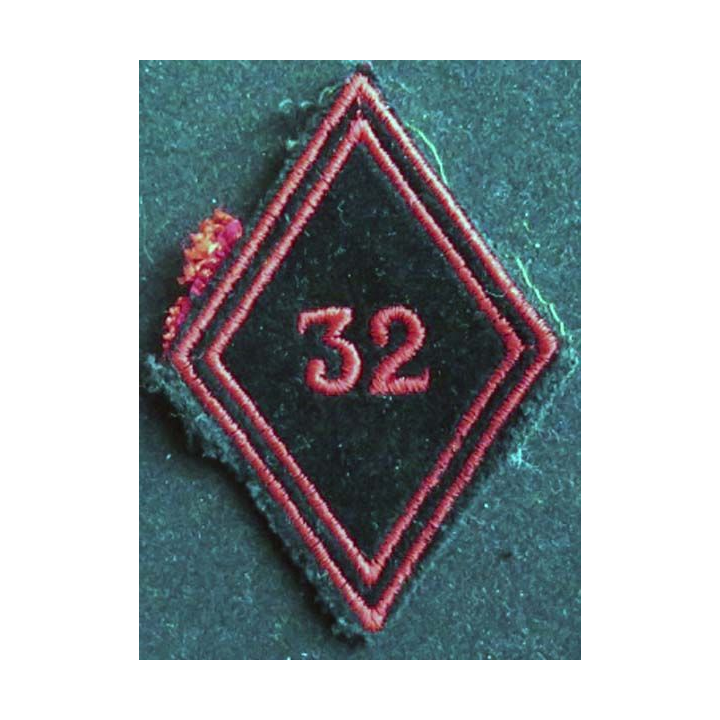 losange de bras modèle 45 : insigne tissu du 32° régiment du génie troupe