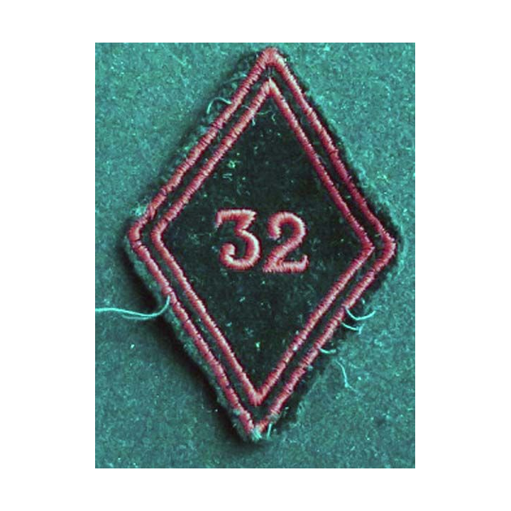 losange de bras modèle 45 : insigne tissu du 32° régiment du génie troupe