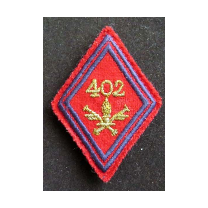 losange de bras modèle 45 : insigne tissu du 402° régiment d'artillerie anti aérienne cadre