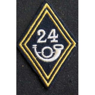 losange de bras modèle 45 : insigne tissu du 24° bataillon de chasseurs alpins cadre