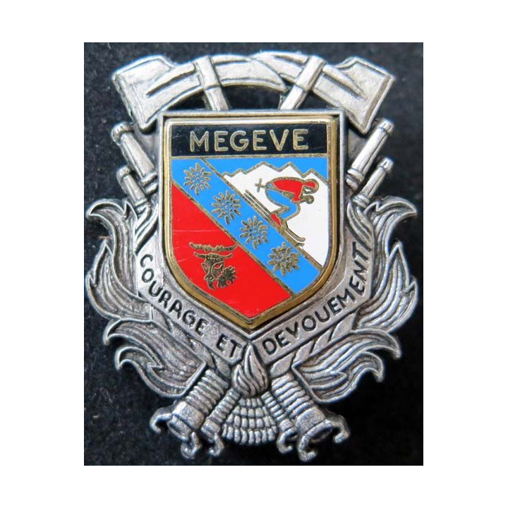 insigne métallique pompiers de Megève de fabrication Ballard