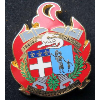 insigne métallique pompiers de Fréjus St Raphaël de fabrication Ballard