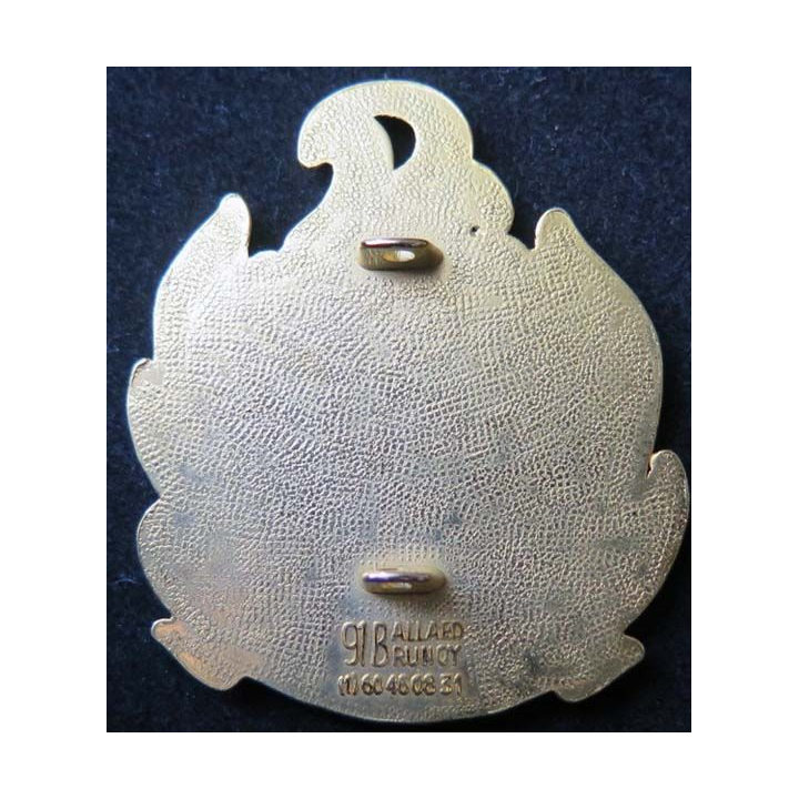 insigne métallique pompiers de Fréjus St Raphaël de fabrication Ballard