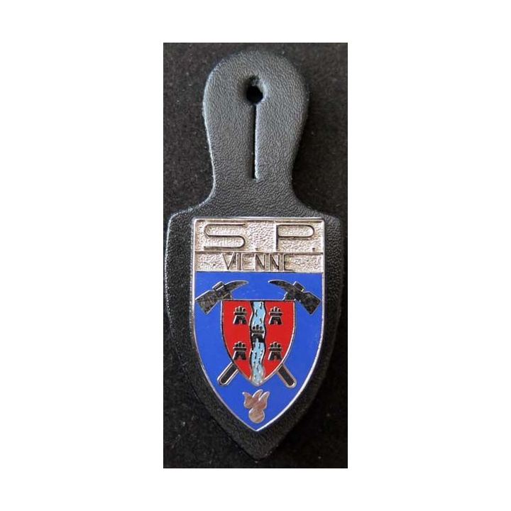 insigne métallique pompiers de Vienne (bandeau argent brillant) de fabrication Ballard