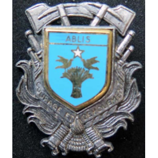 insigne métallique pompiers de Ablis de fabrication Ballard