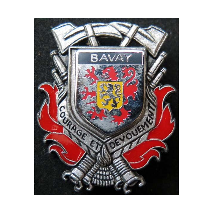 insigne métallique pompiers de Bavay de fabrication Ballard