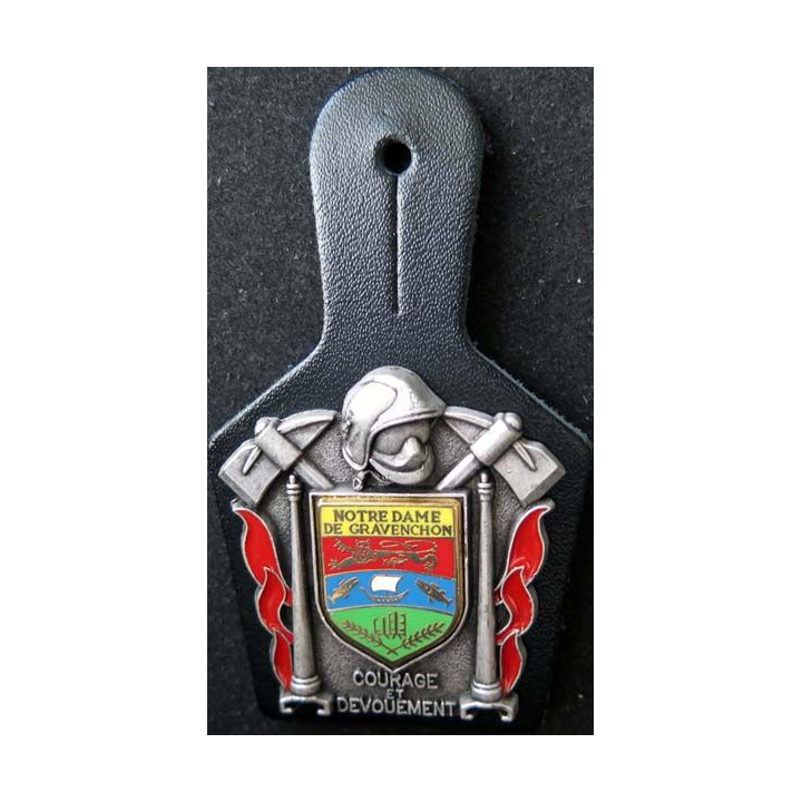 insigne métallique pompiers de Notre Dame de Gravenchon Ballard