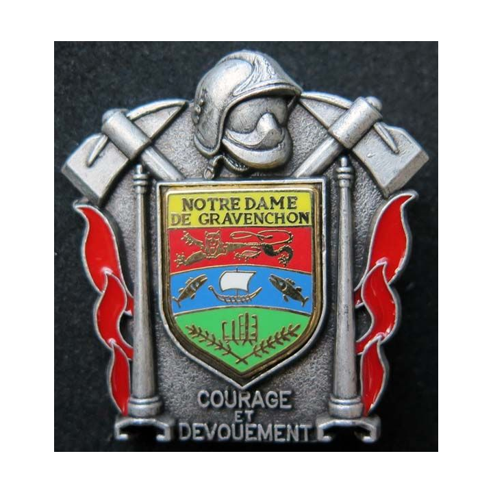 insigne métallique pompiers de Notre Dame de Gravenchon Ballard