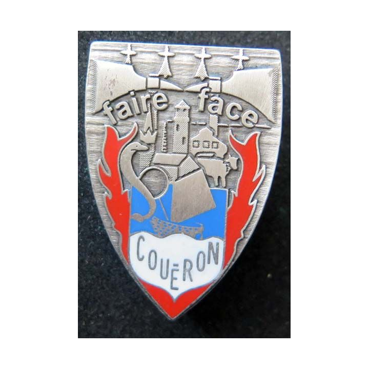 insigne métallique pompiers de Coueron Ballard