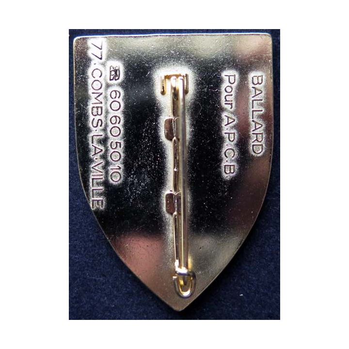 Ecole nationale de police de Draveil fond bleu fabrication Ballard 