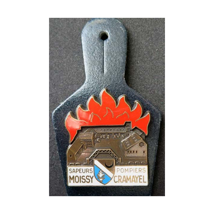 insigne métallique pompiers de Moissy Cramayel fabrication Ballard