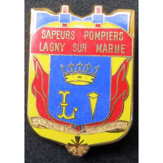 insigne métallique pompiers de Lagny Sur Marne 