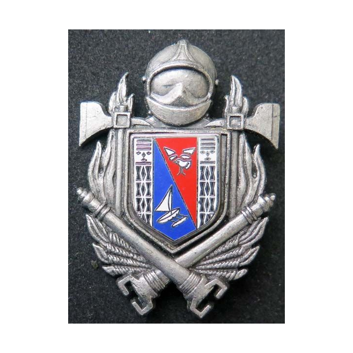 insigne métallique pompiers de Nouvelle Calédonie