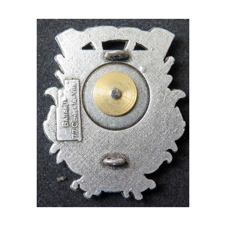 insigne métallique pompiers Monfort Sur Meuse fabrication Ballard