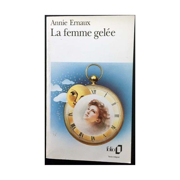 1. La femme gelée de Annie Ernaux aux éditions Gallimard