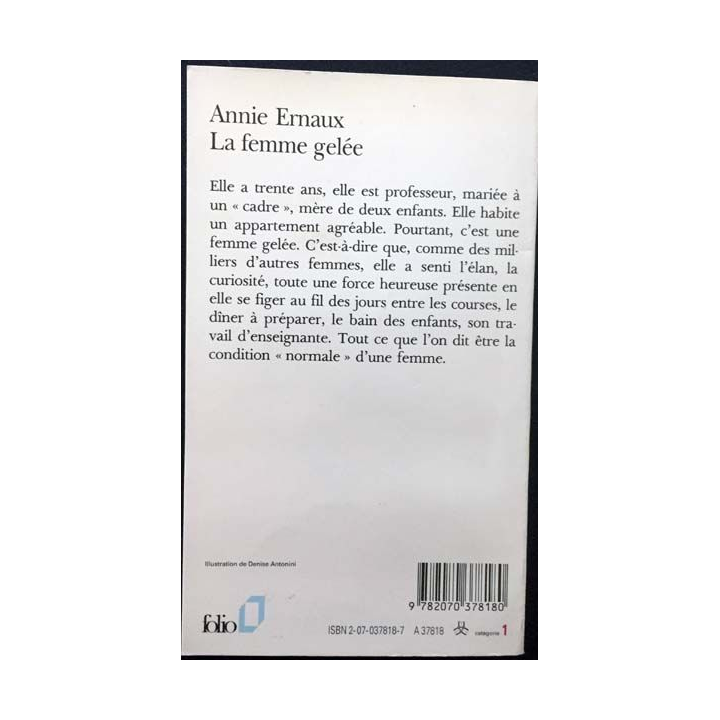 1. La femme gelée de Annie Ernaux aux éditions Gallimard