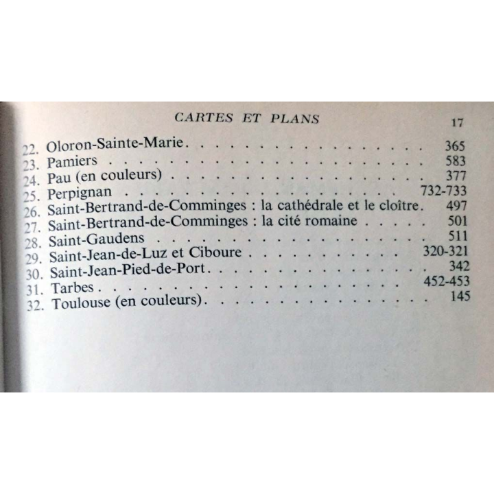 1. Les guides bleus - Pyrénées Gascogne aux éditions Librairie Hachette