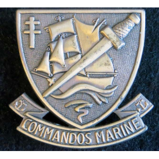 COMMANDO : insigne métallique de béret de commandos Marine dos lisse deux épingles 