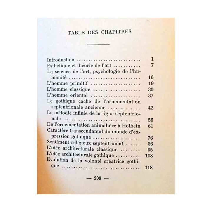 1. L'art Gothique de Wilhelm Worringer aux éditions Gallimard