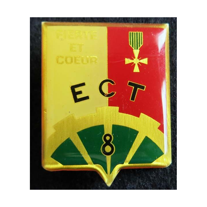 Escadron de circulation et de transport du 8° RCS de fabrication locale