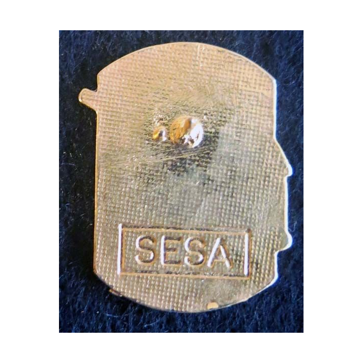 DESERT STORM : pin's métallique du M 60 Patton de fabrication Sesa
