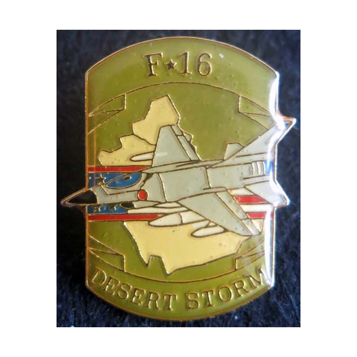 DESERT STORM : pin's métallique du F-16 Fighting Falcon de fabrication Sesa
