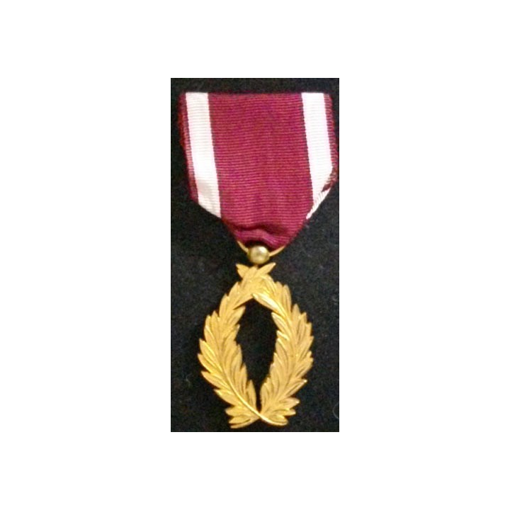 BELGIQUE : médaille des palmes de l'ordre de la Couronne belge en métal doré