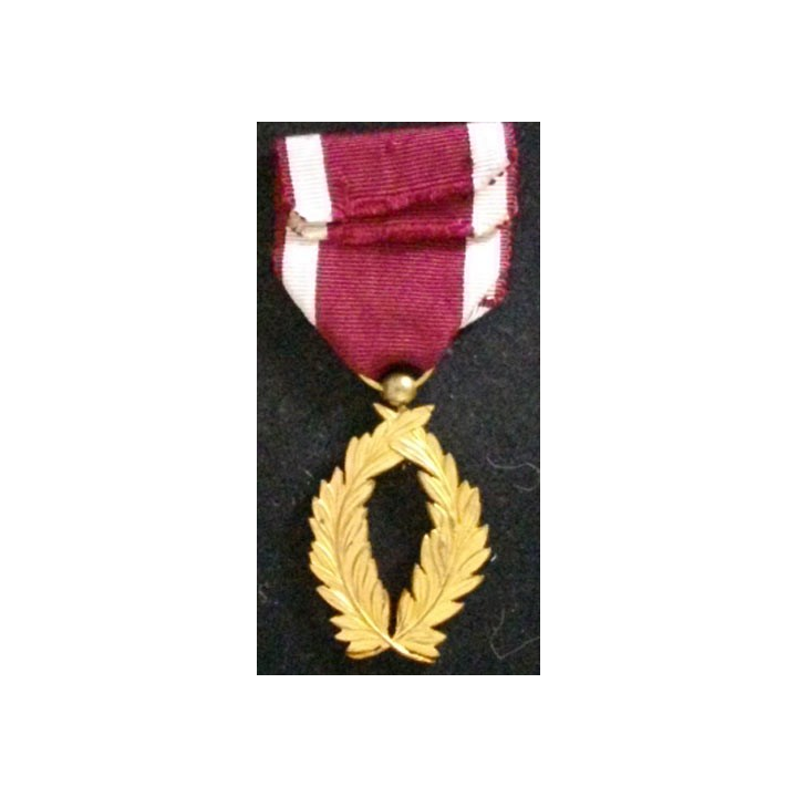 BELGIQUE : médaille des palmes de l'ordre de la Couronne belge en métal doré