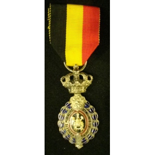 BELGIQUE : médaille du travail 2° classe
