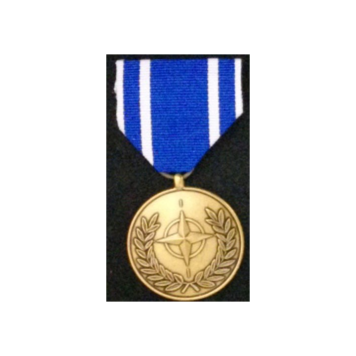 OTAN : médaille commémorative de l'OTAN en Macédoine