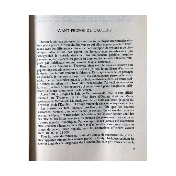 1. Aussi loin que s'étend la plaine de Christina Laffeaty aux éditions Robert Laffont