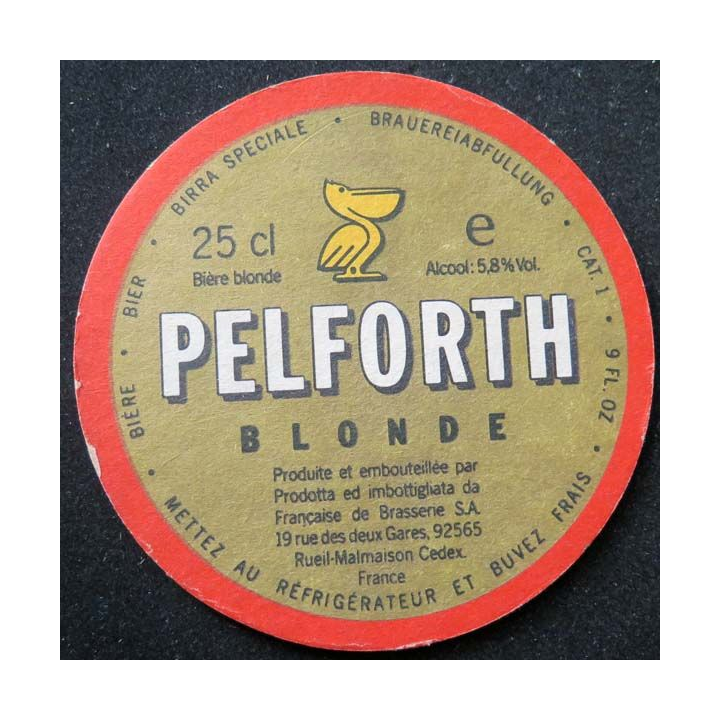 Dessous de verre à bière Pelforth de diamètre 10,3 cm sous verre