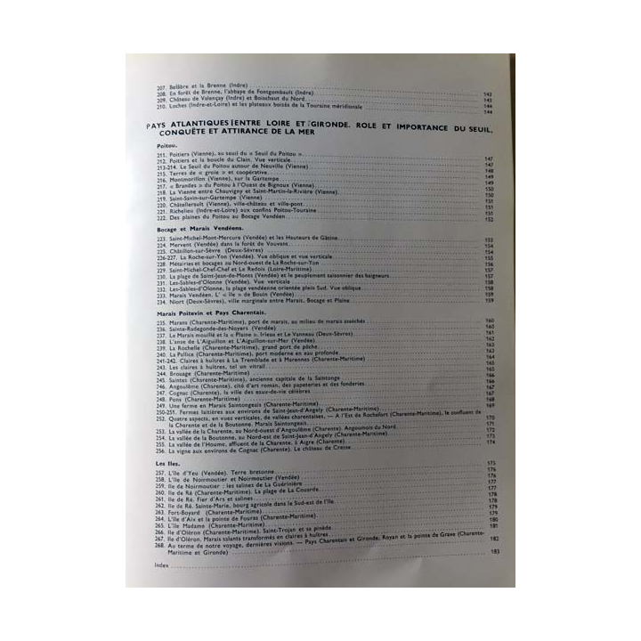 1. Atlas aérien Tome IV Paris et la vallée de la Seine, Ile de France, Beauce et Brie, Normandie, de la Picardie à la Flandre