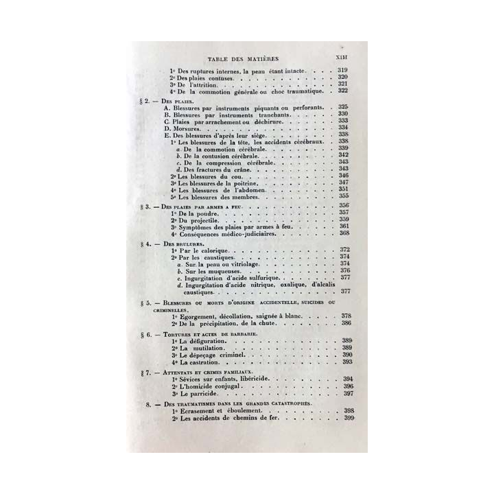 1. Précis de médecine légale de A. Lacassagne et Étienne Martin aux éditions Masson et Cie 1921