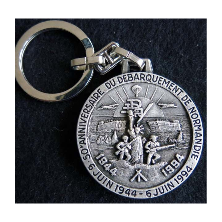 porte clefs du 50° anniversaire du débarquement de Normandie 
