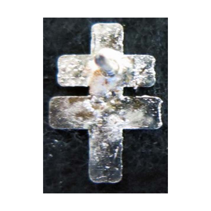 Pin's croix de Lorraine 16X11 mm argenté brillant  